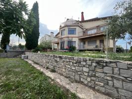 Espectacular casa señorial en Cervera con 700 m2 construidos, piscina, posibilidad tres viviendas photo 0