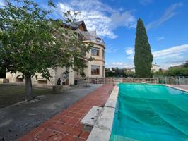 Espectacular casa señorial en Cervera con 700 m2 construidos, piscina, posibilidad tres viviendas photo 0