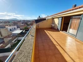 Espectacular duplex para reestrenar, impecable, amueblado en zona Mercat photo 0