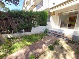 PLANTA BAJA EN CAMBRILS DE 2 DORMITORIOS, JARDIN PRIVADO Y PISCINA COMUNITARIA photo 0