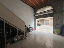 Oportunidad Local de 132m2 en Set Camins por 108.000€. photo 0