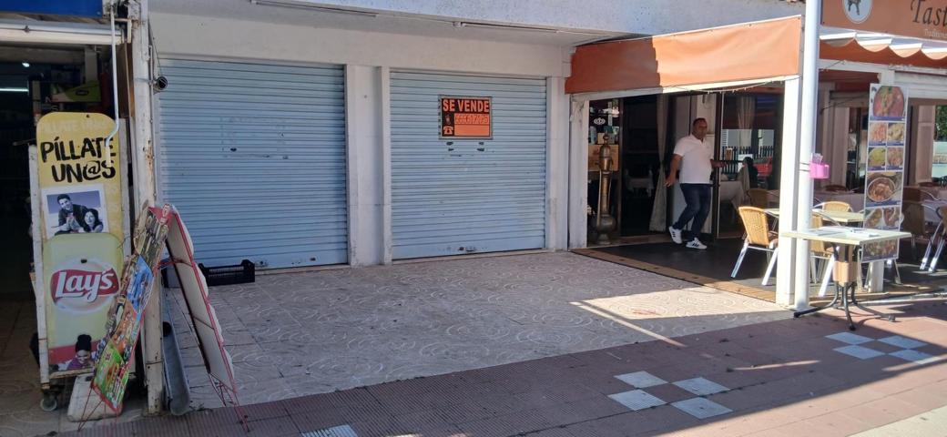 Local Comercial apto para diversos usos en misma ¡Avenida Diputació, Vilafortuny! photo 0