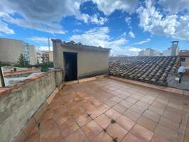 Oportunidad Casa Poble Sec de 260m2 para reformar, 7 dormitorios dobles y terraza. photo 0