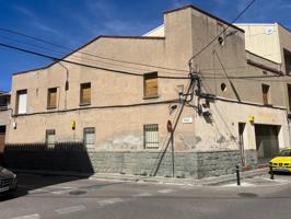 Oportunidad Casa Poble Sec de 260m2 para reformar, 7 dormitorios dobles y terraza. photo 0