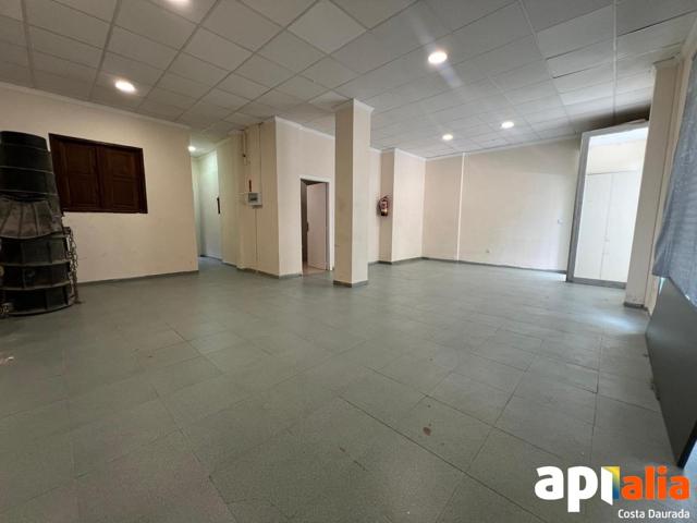 Local Comercial en Centro de Salou de 82m2, cocina, baño por 115.000€. photo 0