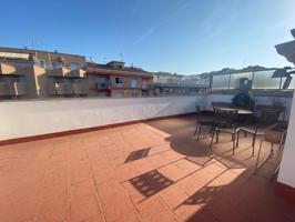 Espectacular Duplex en el Barri de las Flors con 140m2, 3 dormitorios dobles, 2 terrazas. photo 0