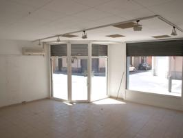 Oportunidad Local comercial de 50m2 en Vilanova del cami photo 0