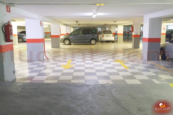 Parking En venta en Los Angeles, Alicante photo 0