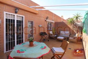 ATICO JUNTO A PINTOR BAEZA ! Terraza 30M2 - Garaje Opcional photo 0