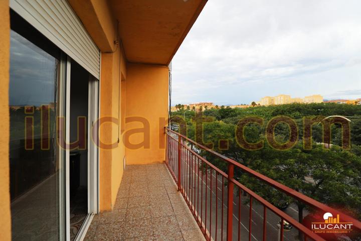 Exterior-Luminoso- Proximo al Hospital General photo 0