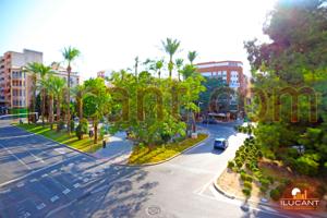 Plaza de Toros!!! Espectacular, exterior, vistas a parques, luminoso, centrico. photo 0