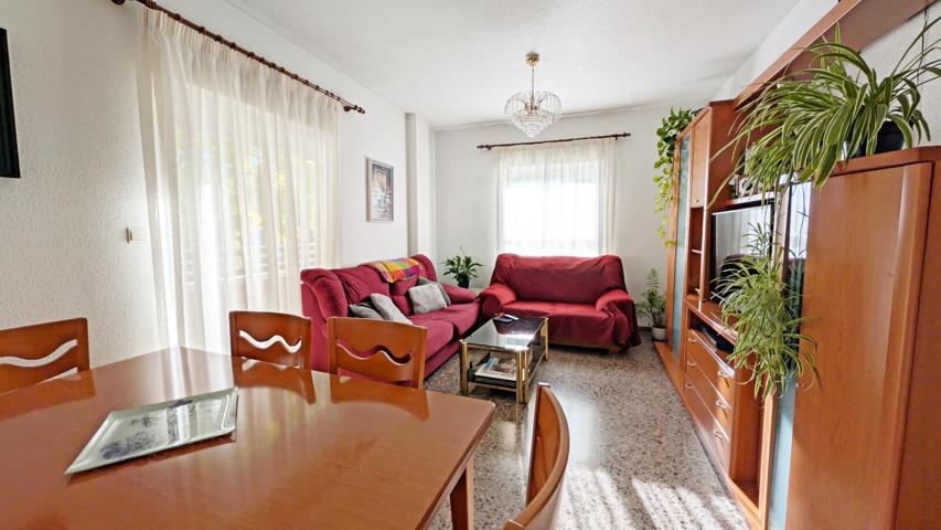 ¡Gran Oportunidad! Venta de Espectacular Vivienda en la Zona Nueva de Altabix photo 0