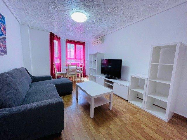 piso de 4 habitaciones muy cerca de la universidad photo 0