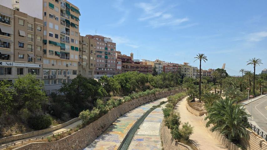 Planta baja RESTAURADA COMO NUEVA ,, , en Elche EN CALLE MAJOR DEL PLA photo 0