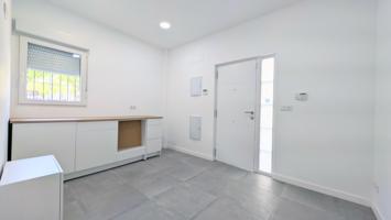 'Diseño y Confort: Vivienda Exterior Totalmente Reformada' photo 0