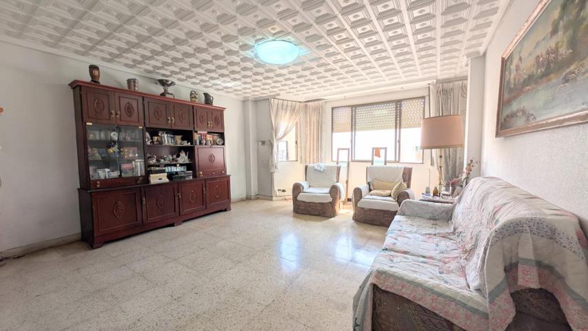 TU NUEVO HOGAR EN ZONA PLAZA CREVILLENTE: AMPLIO, CON BALCÓN Y BIEN ORIENTADO photo 0