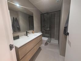 Espectacular piso a estrenar con 2 habitaciones, 2 baños y balcón. photo 0