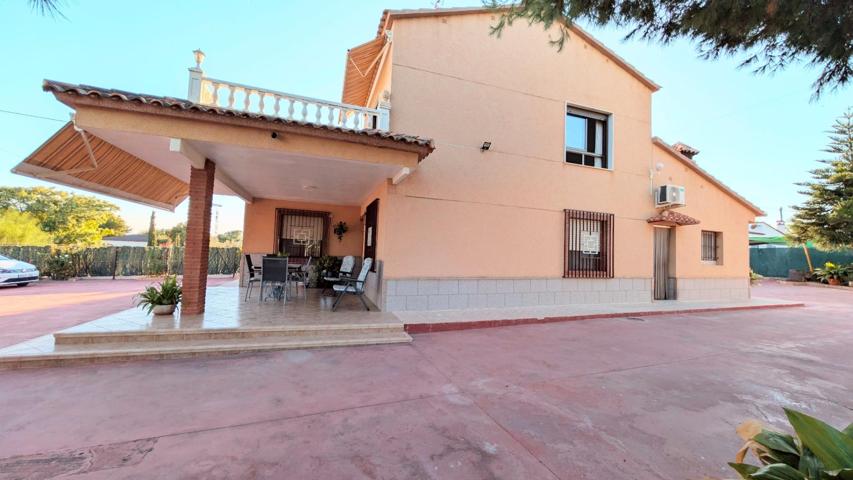 🏡 Exclusivo chalet en Partida El Moco, Albatera – Un oasis privado rodeado de naturaleza photo 0