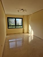Piso de dos dormitorios en Ciudad de las Ciencias, con plaza de garaje muy cerca del cauce del rio. photo 0