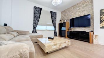 ¡TU NUEVO HOGAR EN TRAVALÓN TE ESPERA! PLANTA BAJA CON 2 GARAJES, TRASTERO Y TOTALMENTE EQUIPADA! photo 0