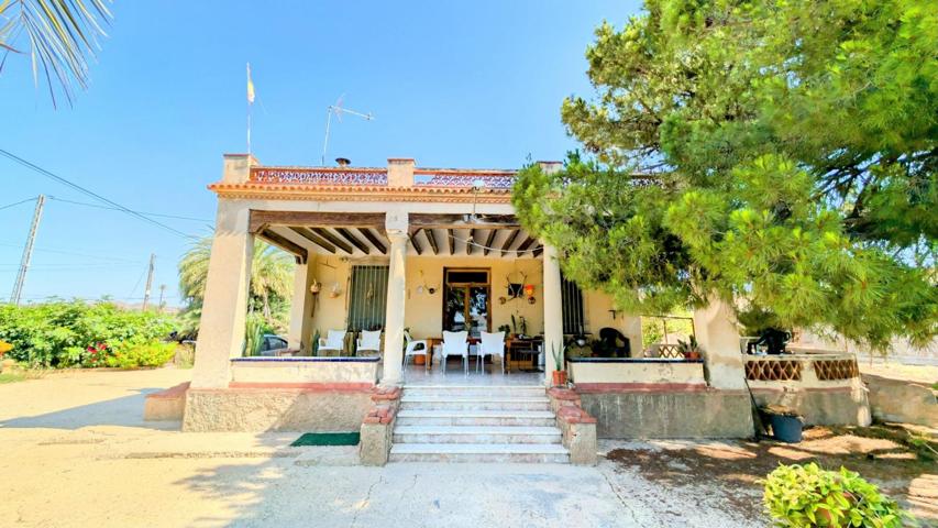 🏡 ¡Oportunidad única! Chalet en zona urbana frente a Carrefour Elche! photo 0