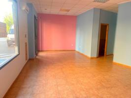 ESTUPENDO LOCAL COMERCIAL photo 0