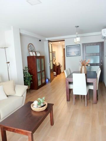 PISO COMPLETAMENTE REFORMADO photo 0