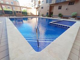 SE VENDE VIVIENDA CON URBANIZACIÓN CERCA DEL CENTRO photo 0
