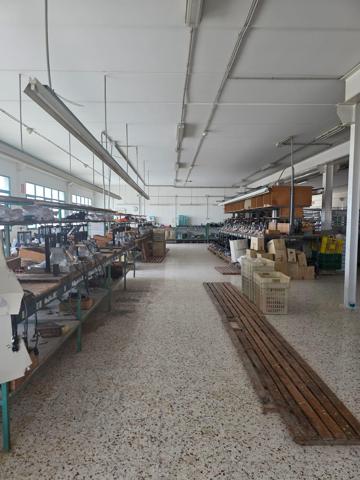 ENTREPLANTA EN ALQUILER EN POLIGONO DE CARRUS photo 0