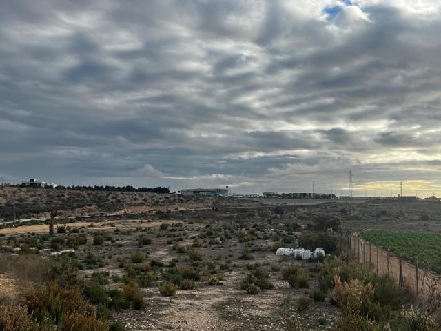 PARCELA EDIFICABLE EN PEÑA LAS AGUILAS photo 0