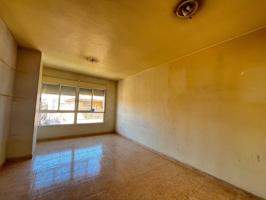 Venta de piso en San Pio, junto al CEIP Ronda Sur. photo 0