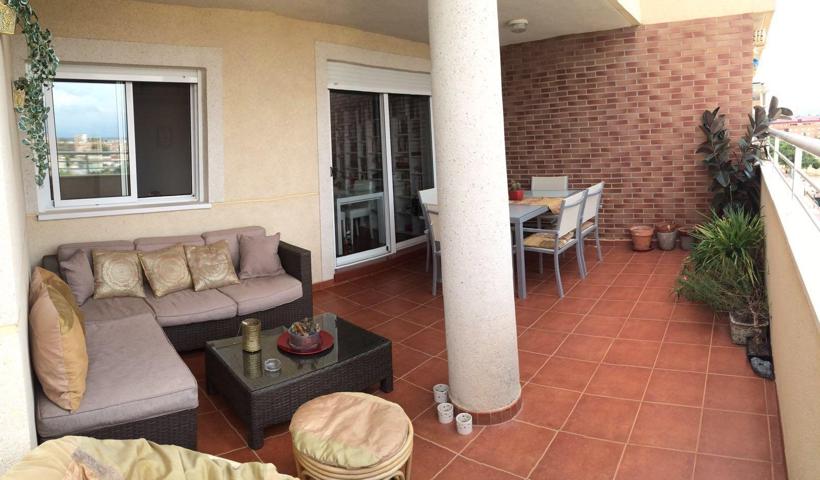 Alquiler de apartamento en Ronda Sur junto a el campo de futbol. photo 0