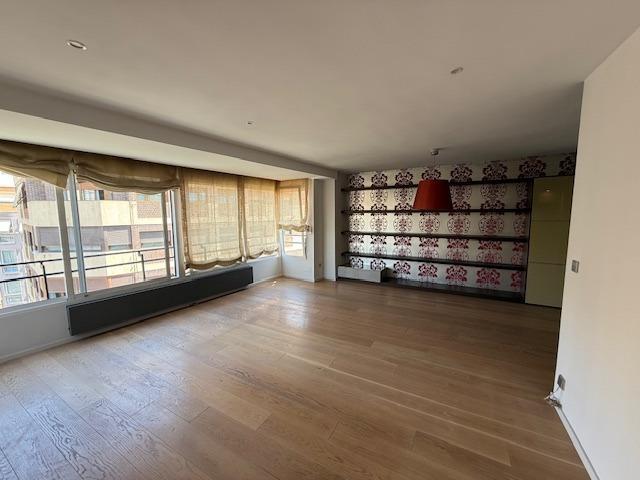 ALQUILER DE PISO MUY CENTRICO, 2 DORMITORIOS + HABITACION ESTUDIO, 2 BAÑOS photo 0
