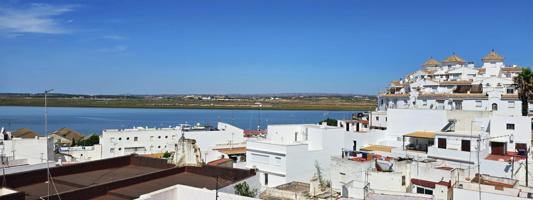 Casa con Vista al Río Guadiana en el Barrio de La Villa, Ayamonte photo 0