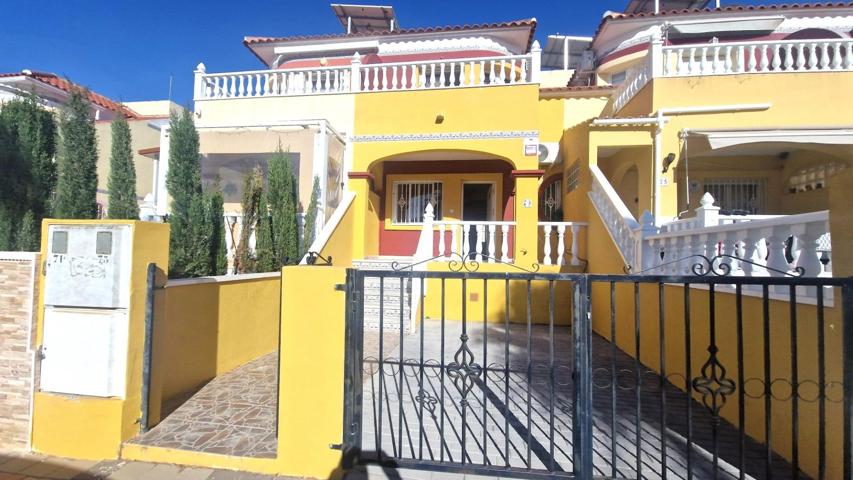 Gran dúplex, 3 dormitorios, 1 baño, 1 aseo, solárium, piscina comunitaria, en Lo Crispin photo 0