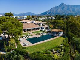 Elegante Mansion en Milla de Oro, Marbella photo 0