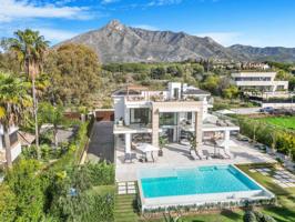 Contemporanea villa en Milla de Oro, Marbella photo 0