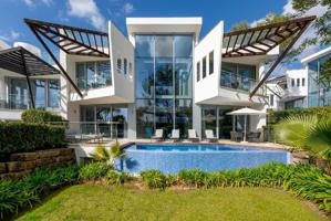 Villa de lujo en prestigiosa urbanizacion Sierra Blanca, Marbella photo 0