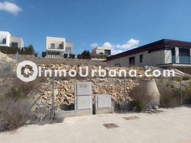 PARCELA EN VENTA EN ZONA LOS ALTOS EN ALENDA GOLF photo 0