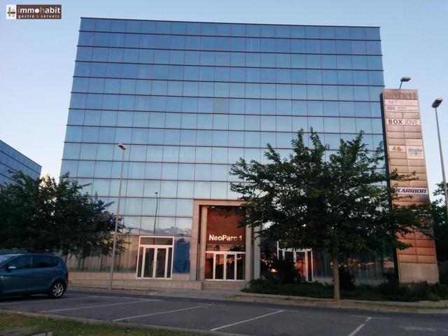 Oficina acabada en alquiler en Neoparc 1 Lleida photo 0