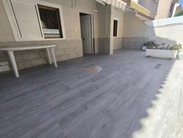 SE ALQUILA MAGNIFICO BUNGALOW EN URBANIZACIÓN CON PISCINA , ZONA GRAN ALACANT !!!!!!! photo 0