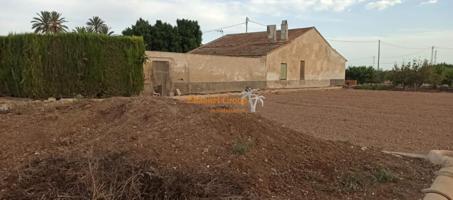 SE VENDE TERRENO CON CASA DE CAMPO PARA REFORMAR photo 0