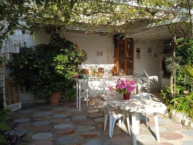 Casa de pueblo con piscina y garaje en Monforte photo 0