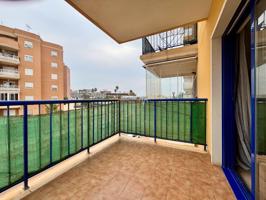 Apartamento en Guardamar del Segura zona Puerto Deportivo photo 0