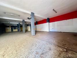 SE ALQUILA LOCAL DE 340M2 EN ELCHE: OPORTUNIDAD ÚNICA PARA REFORMAR Y CREAR ALGO A TUS NECESIDADES!! photo 0