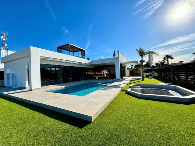 Villa en La Finca Golf Resort, Algorfa photo 0