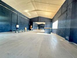 EN VENTA NAVE PARA MONTAR DISCOTECA O PREPARADA PARA APARTAMENTOS JUNTO A LA UNIV.DE SAN VICENTE!! photo 0