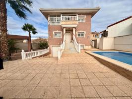 Chalet con piscina en Quesada, Rojales! photo 0