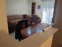 SE VENDE PISO CÉNTRICO EN CREVILLENTE photo 0