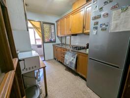 se vende entresuelo a tan solo 200m de la playa de levante santa pola photo 0
